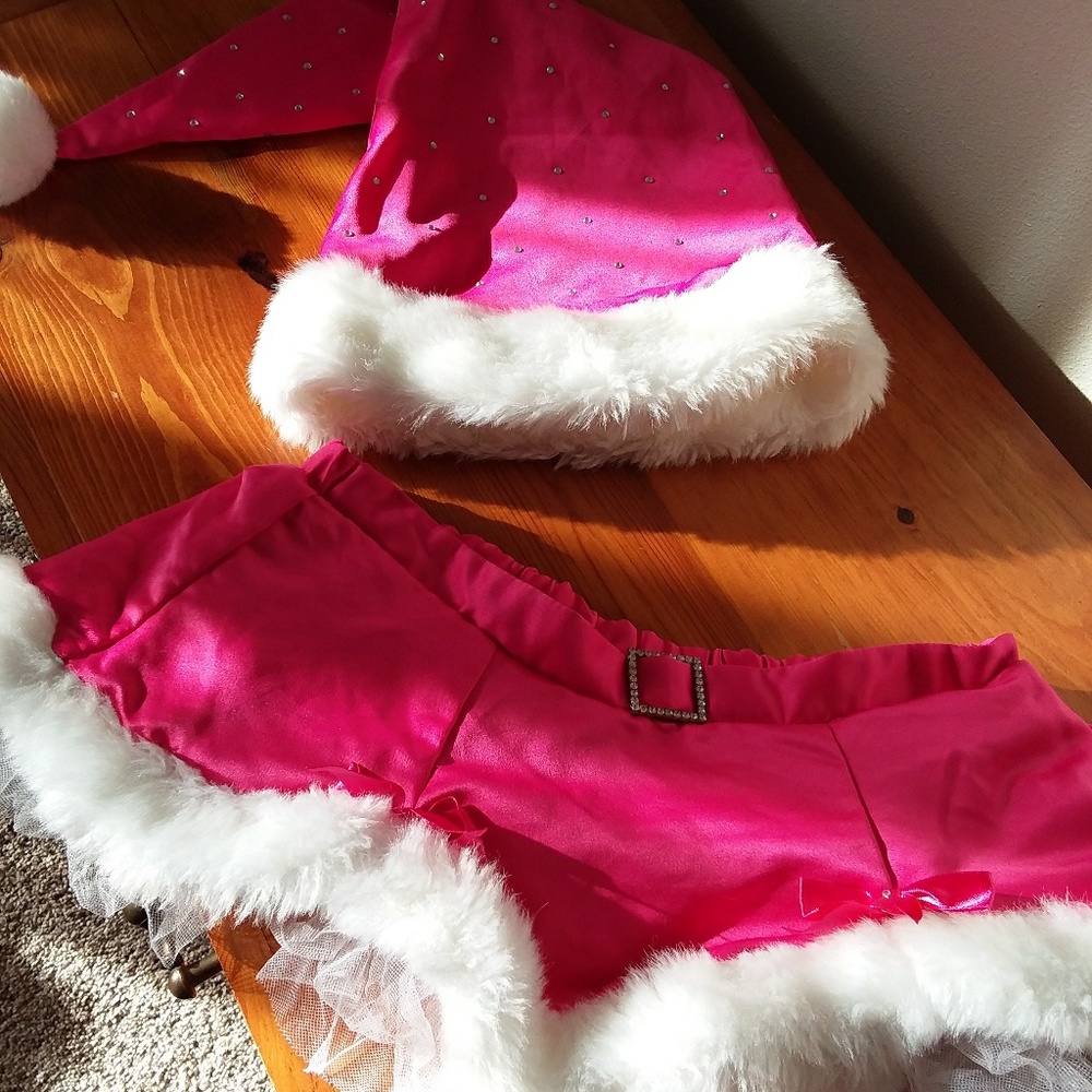 Victoria's secret Hat and Skirt